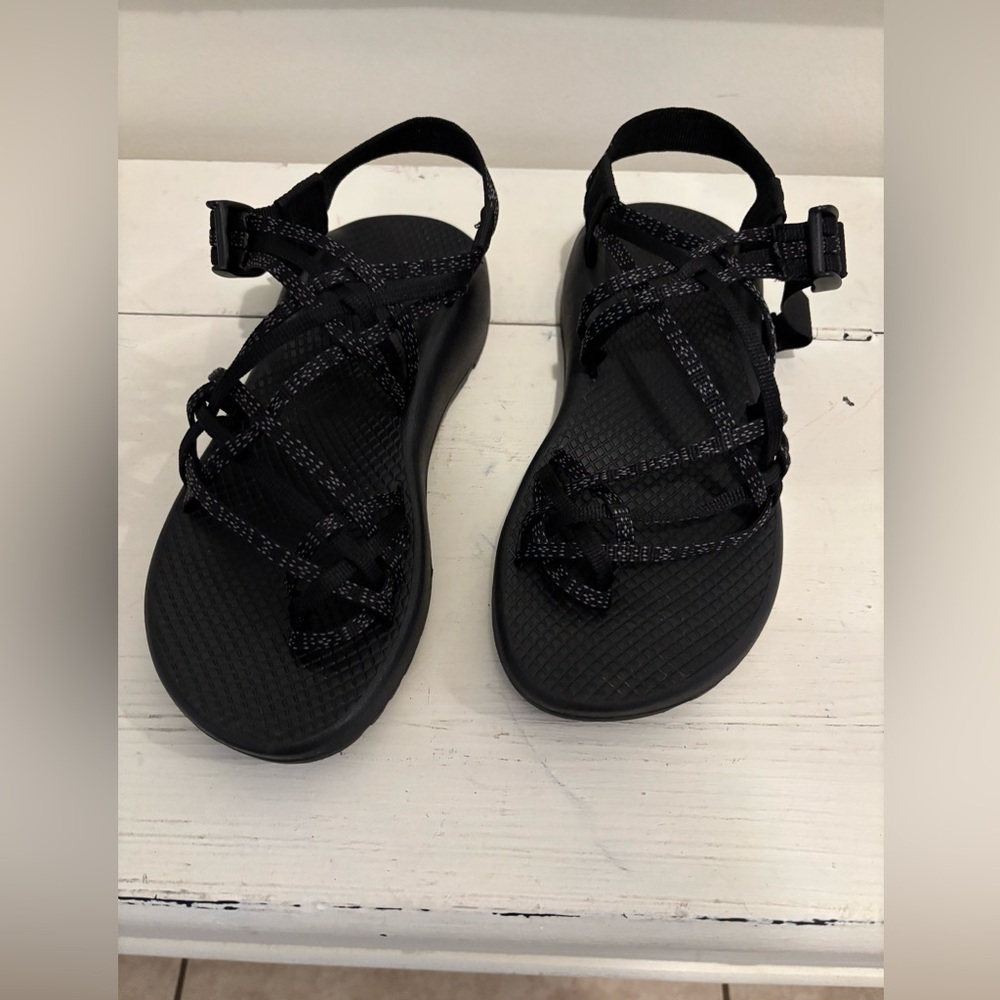 Chaco Z/Cloud Women’s Adjustable Strappy Sandals Black Size 8